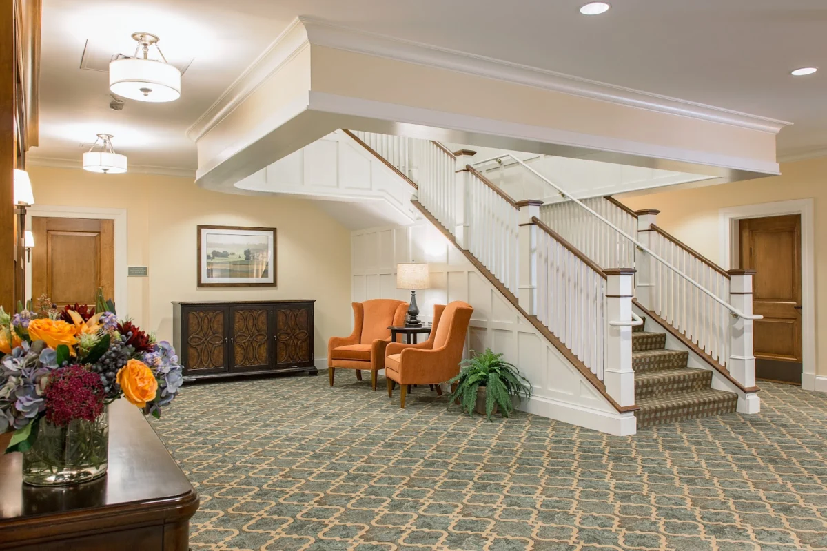 The Residence at South Windsor Farms — Assisted Living in South Windsor, Connecticut