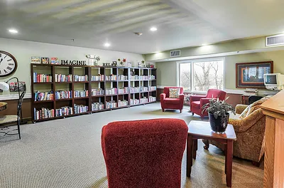 Minot Lodge Senior Living in Minot, North Dakota — photo 4