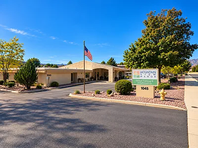Mountain View Manor