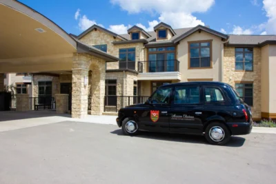 Mission Chateau Senior Living in Prairie Village, Kansas — photo 4