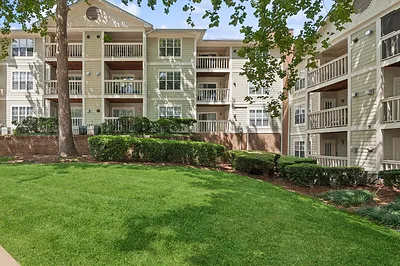 MerryWood on Park in Charlotte, North Carolina — photo 2
